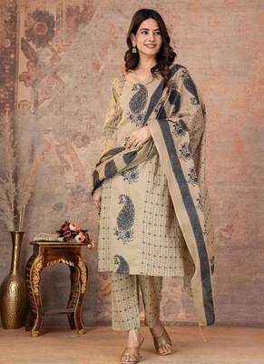 Multicolor cotton straight kurti-pant-dupatta set 3