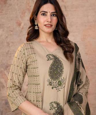 Multicolor cotton straight kurti-pant-dupatta set 4