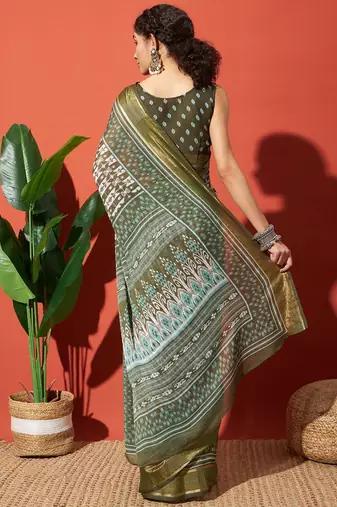 Green elegant printed georgette saree with blouse piece