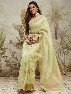 Green elegant zari woven linen saree with blouse piece 5