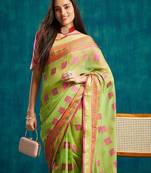 Green elegant printed polycotton saree with blouse piece