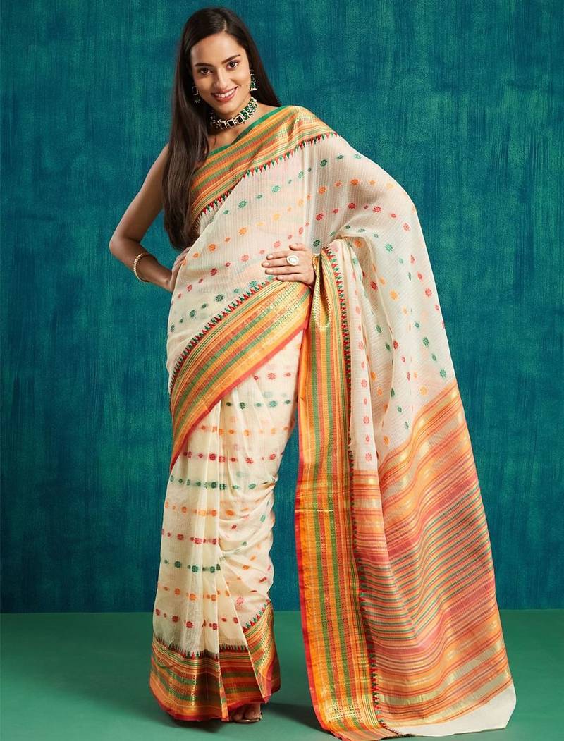 Cream elegant printed polycotton saree with blouse piece