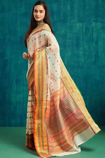 Cream elegant printed polycotton saree with blouse piece