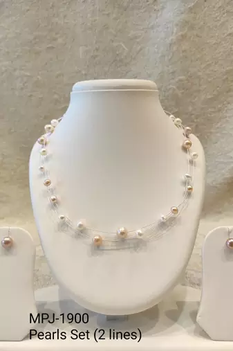 Floating pearl jewellery set, necklace with stud earrings, white and peach earrings included