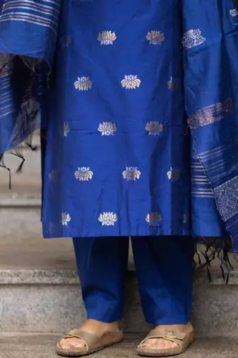 Blue jaquard  kanchi cotton with jari work kurti dupatta pant  set