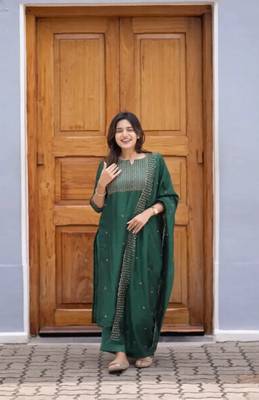 Green embroidered  vertical cotton with kurti dupatta pant  set 3