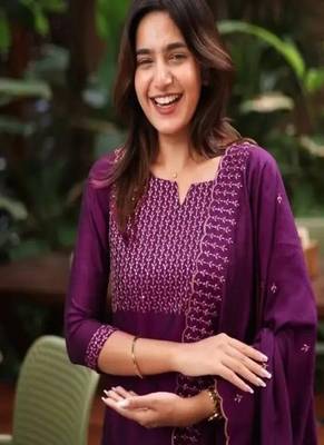 Wine embroidered  vertical cotton with kurti dupatta pant  set 1