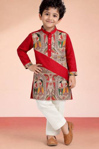 Boys red cotton digital print kurta & pyjama set