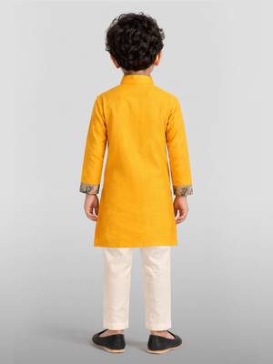 Boys yellow cotton printed kurta pyjama set 4