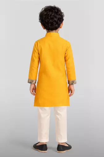 Boys yellow cotton printed kurta pyjama set