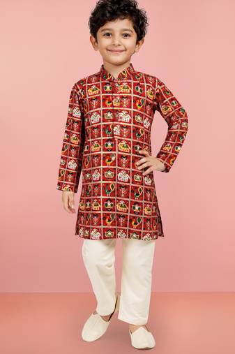 Boys red rayon patola printed kurta pyjama set