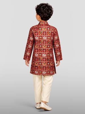Boys red rayon patola printed kurta pyjama set 4