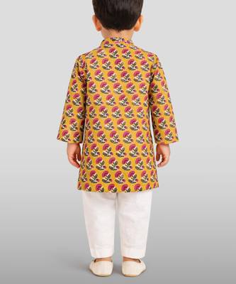 Baby boys yellow pure cotton floral print kurta pyjama set 4