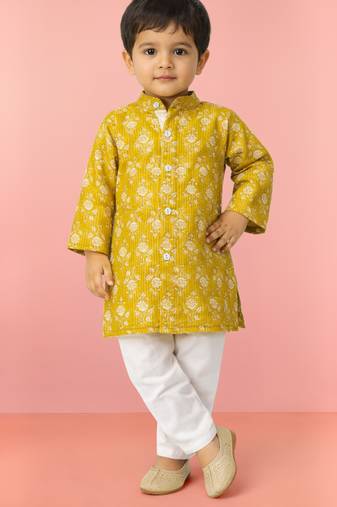 Baby boys yellow pure cotton floral print kurta pyjama set