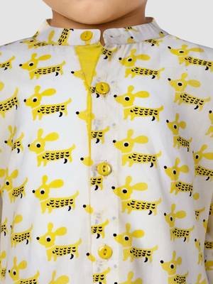 Baby boys yellow pure cotton animal print kurta pyjama set 2