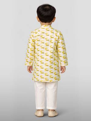Baby boys yellow pure cotton animal print kurta pyjama set 4
