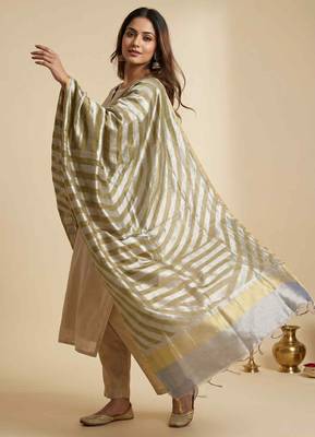 Banarasi pure tissue silk dupatta in mehendi  colour with zari work 1