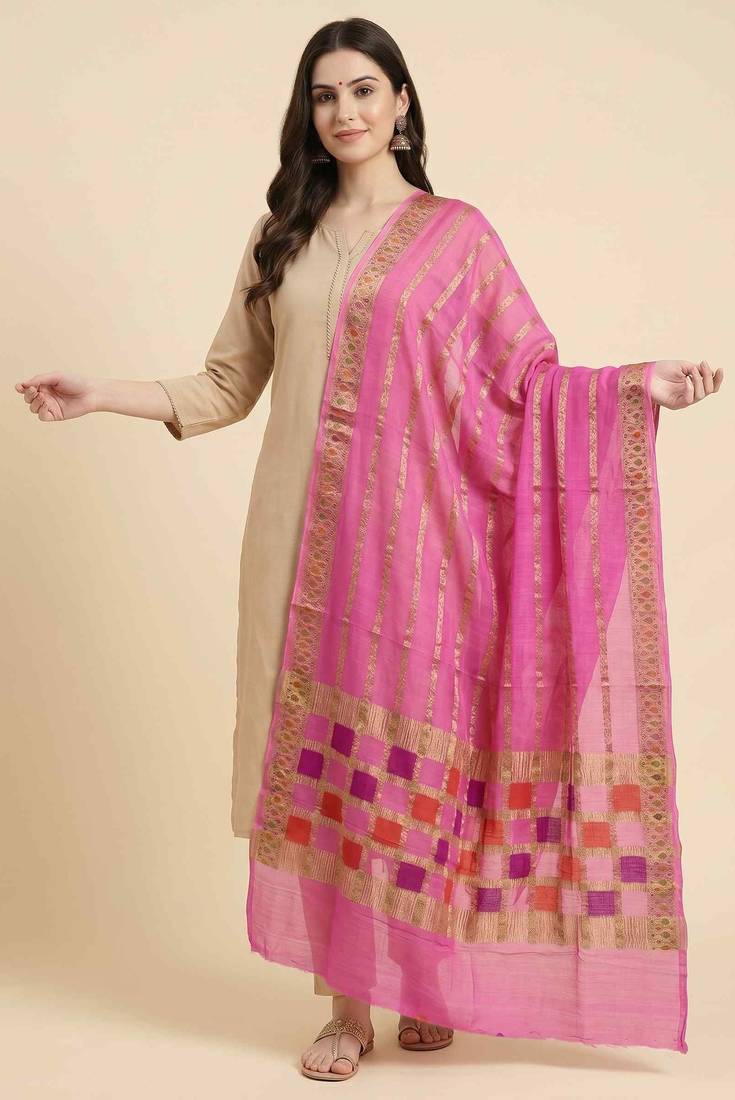 Banarasi pure munga silk dupatta in pink colour with zari work