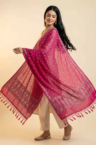 Banarasi pure chiffon silk dupatta in magenta colour with floral zari booti work