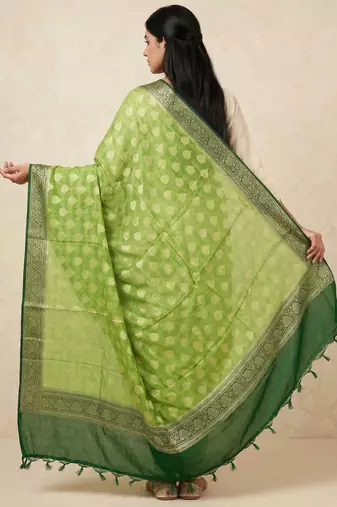 Banarasi pure chiffon silk dupatta in dual contrast shade with zari work