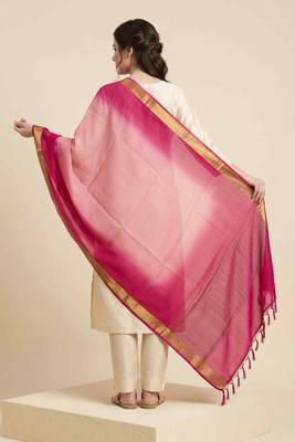 Banarasi pure chiffon silk dupatta in rani pink colour with zari work 2