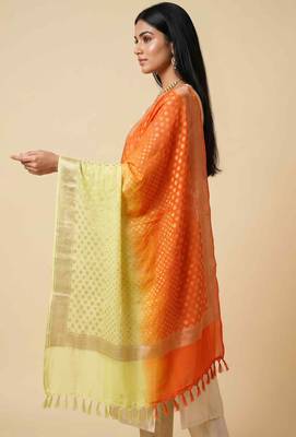 Banarasi pure chiffon silk dupatta in dual shade with zari booti work 4