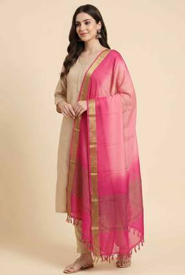 Banarasi pure chiffon silk dupatta in rani pink colour with zari work 3