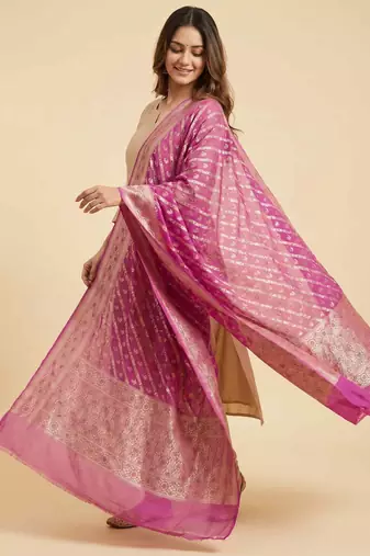 Banarasi pure khaddi georgette silk dupatta in pink colour with minakari work