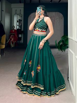 Bottle Green Gamthi Work Lightweight Lehenga Choli With Mirror Work & Gotta Patti Detailing 3