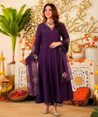 Purple chanderi embroidered kurta set 2
