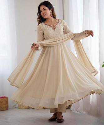 Cream faux georgette gota flared gown set 3