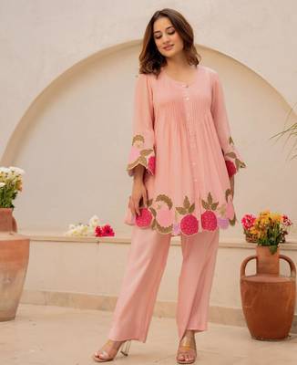 Peach chanderi embroidered kurta set 2