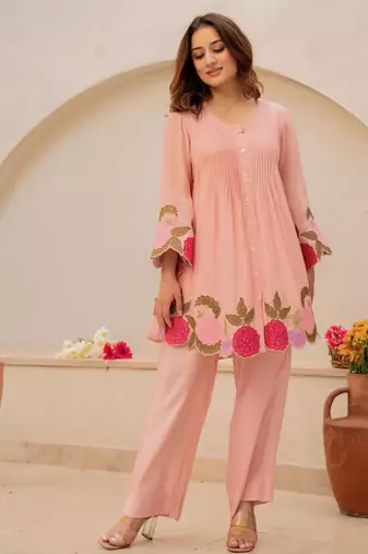 Peach chanderi embroidered kurta set