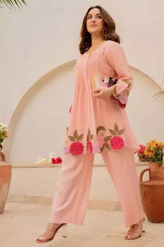 Peach chanderi embroidered kurta set