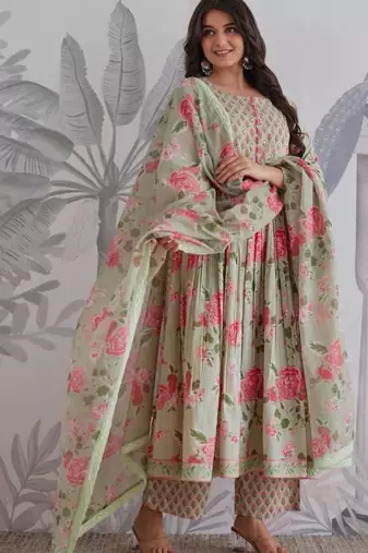 Green cotton silk hand embroidery kurta set