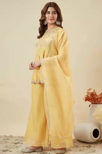 Yellow silk blend embroidered kurta set