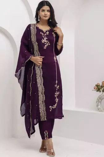 Purple silk blend embroidered kurta set