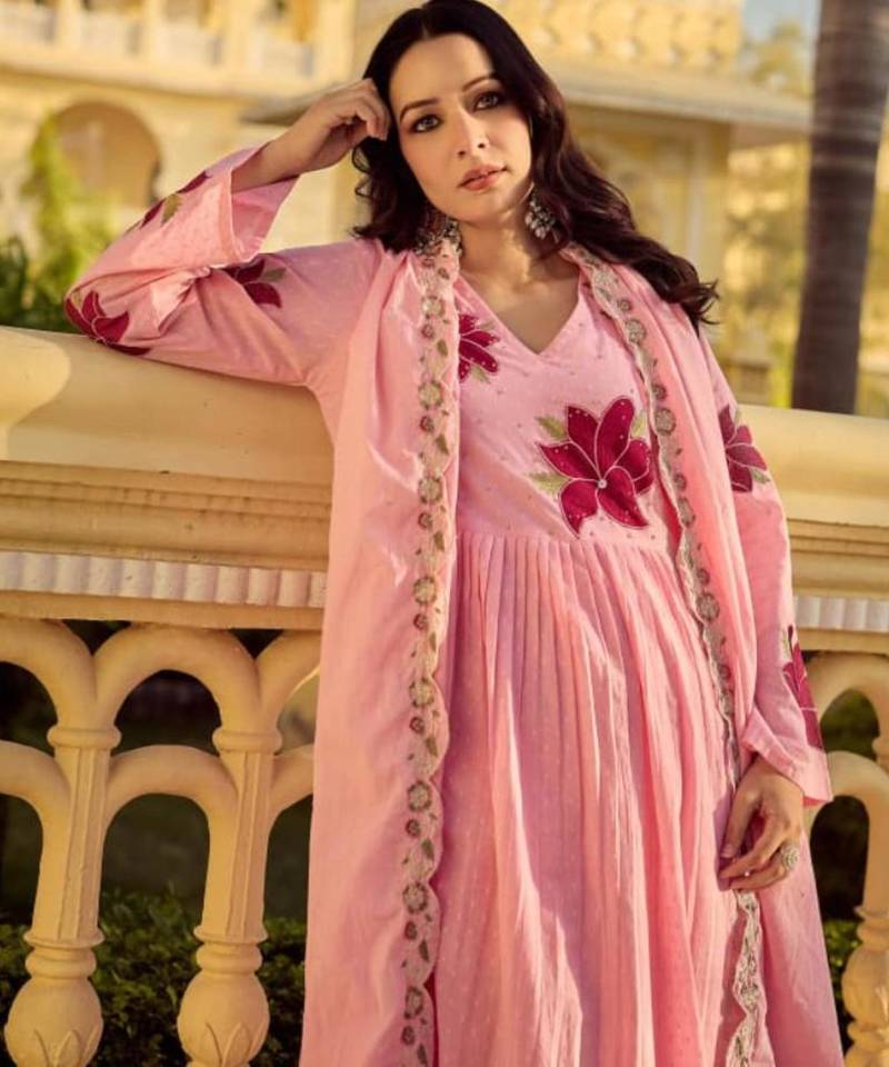 Pink chanderi embroidered kurta set
