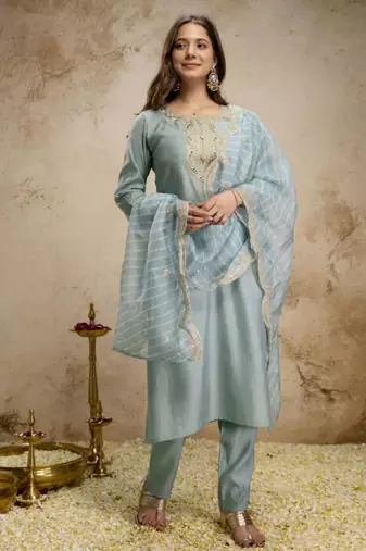 Blue chanderi embroidered kurta set