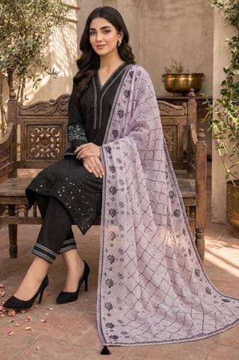 Black silk blend embroidered kurta set