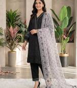 Black silk blend embroidered kurta set