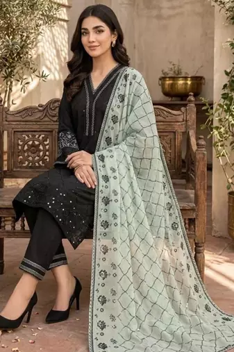 Black silk blend embroidered kurta set