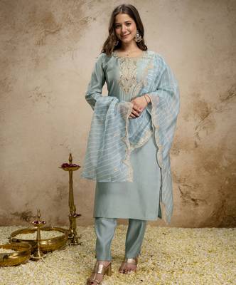 Sea green roman silk embroidered kurti pant set with leriya dupatta 1