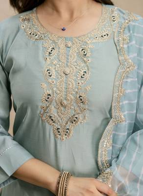 Sea green roman silk embroidered kurti pant set with leriya dupatta 3
