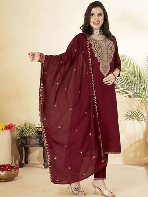 Maroon vichitra embroidered kurti pant set with dupatta 1