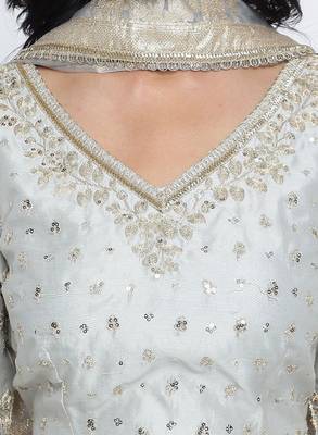 Blue Cotton Lehenga-Choli with Thread Work Embroidery 2