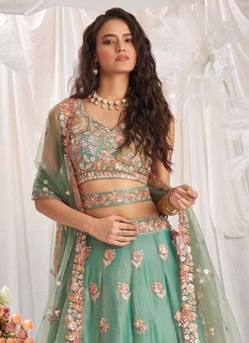 lovely green fendy fabric zari sequence embroidered indian wedding lattest designer lehenga choli wedding lehenga