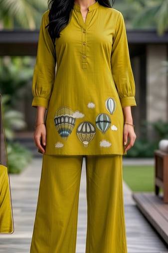  solid olive green cotton kurta with hot air balloon embroidery and matching trousers