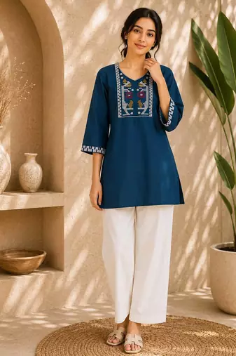 Women's new stylish blue embroidered straight kurta with pant set for women