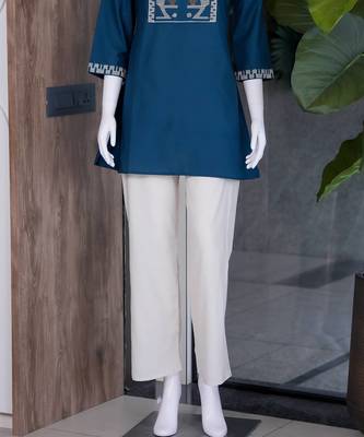 Women's blue embroidered straight kurta with pant set for women 4